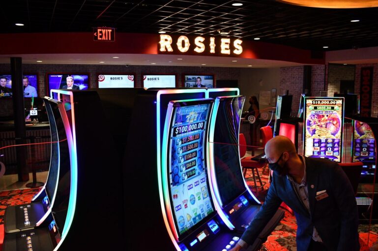 how to win on slot machines at rosie's